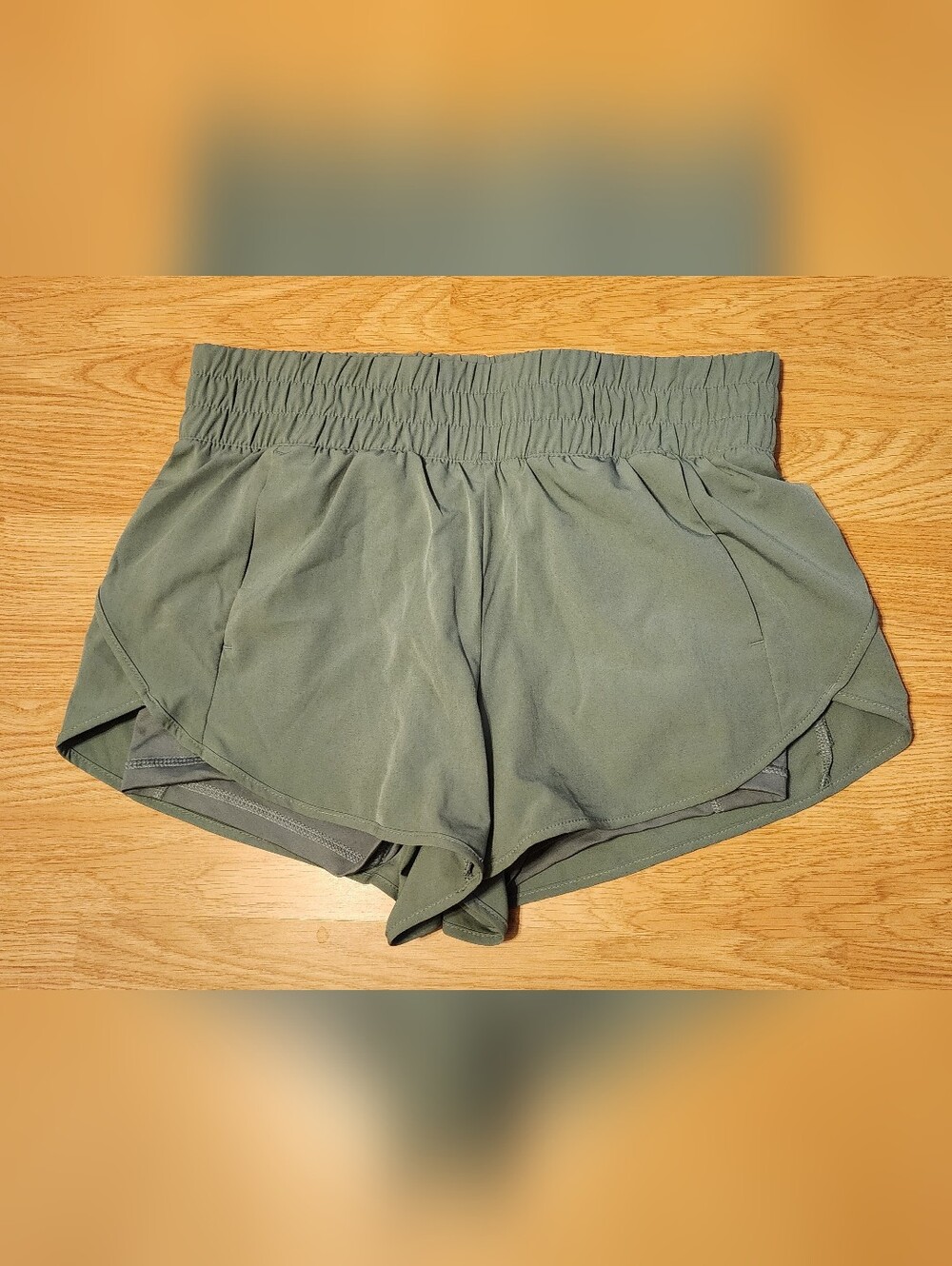 Avia Running Shorts Med Green Athletic Full Short Lined Zipper Pocket Activewear